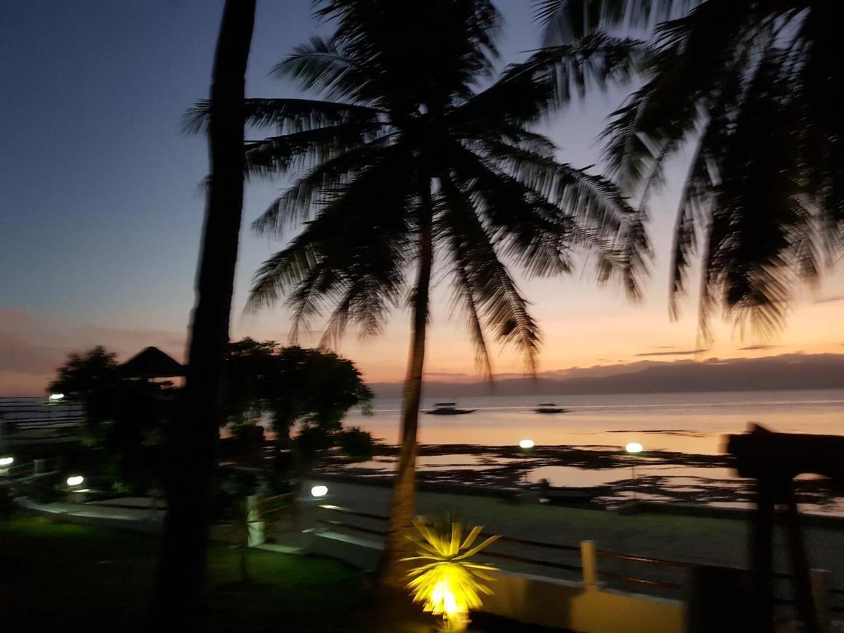 Tauig Beach Resort Моалбоал Экстерьер фото