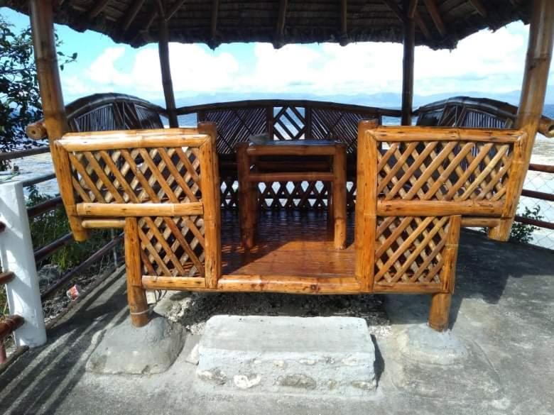 Tauig Beach Resort Моалбоал Экстерьер фото