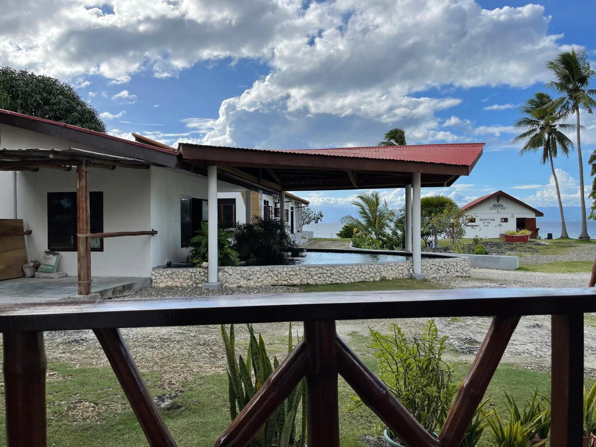 Tauig Beach Resort Моалбоал Экстерьер фото
